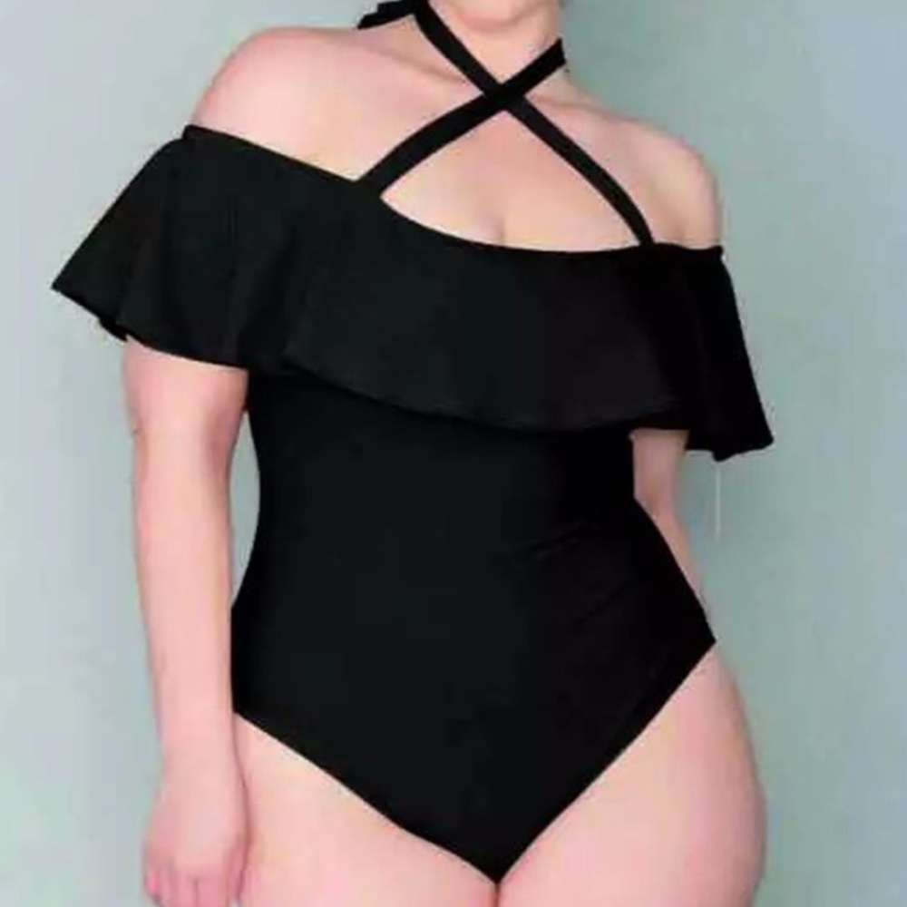Women's Plus Size Ruffle Black Velvet Bodysuit
